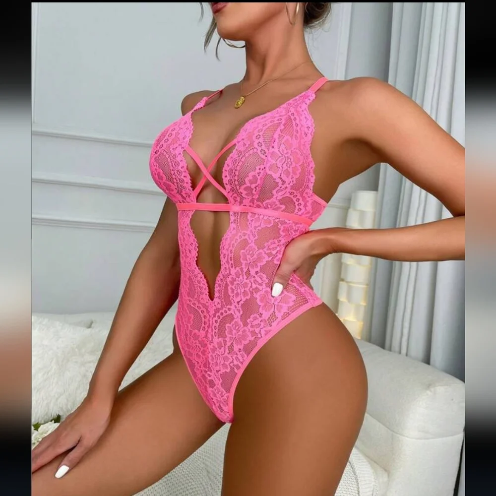 🚫 SOLD 🚫 Hot Pink Floral lace criss cross Teddy Bodysuit- XL -NWT 💗 - Picture 8 of 9
